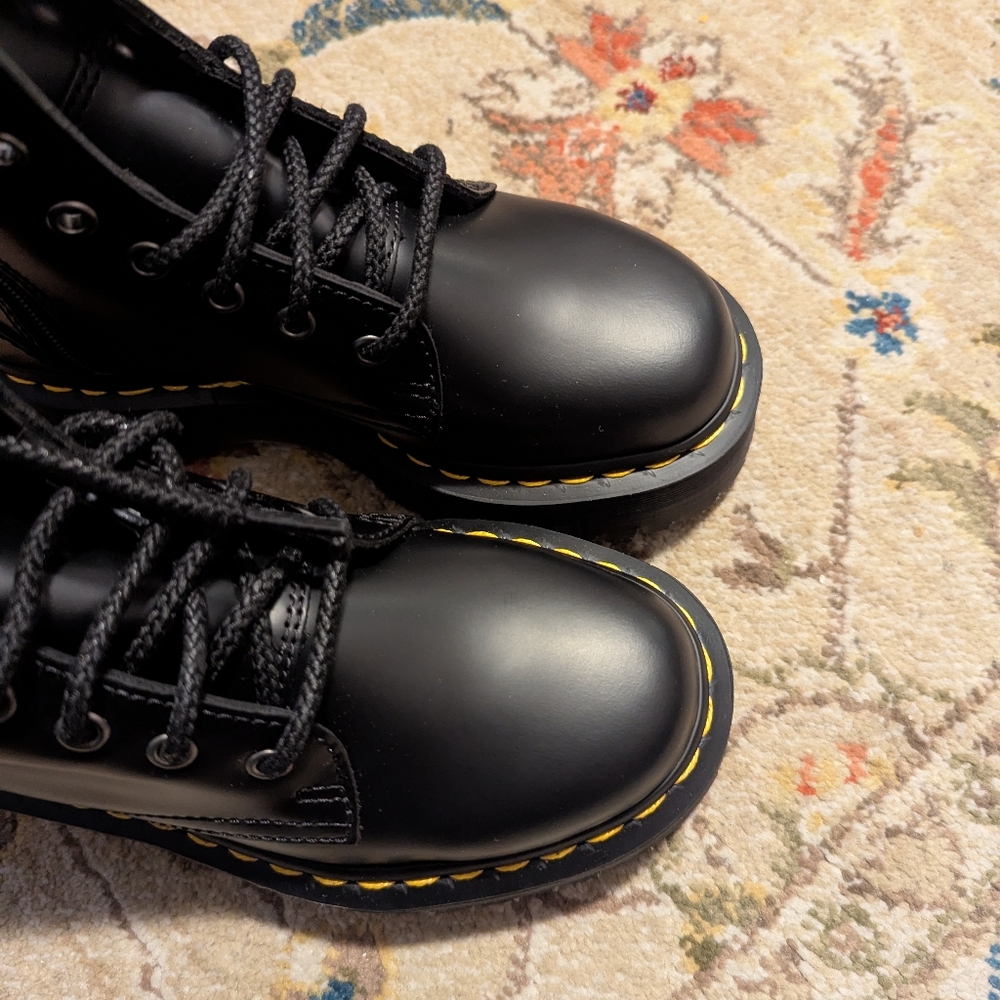 Dr. Martens Jadon Boot Smooth Leather Platforms - Picture 7 of 11